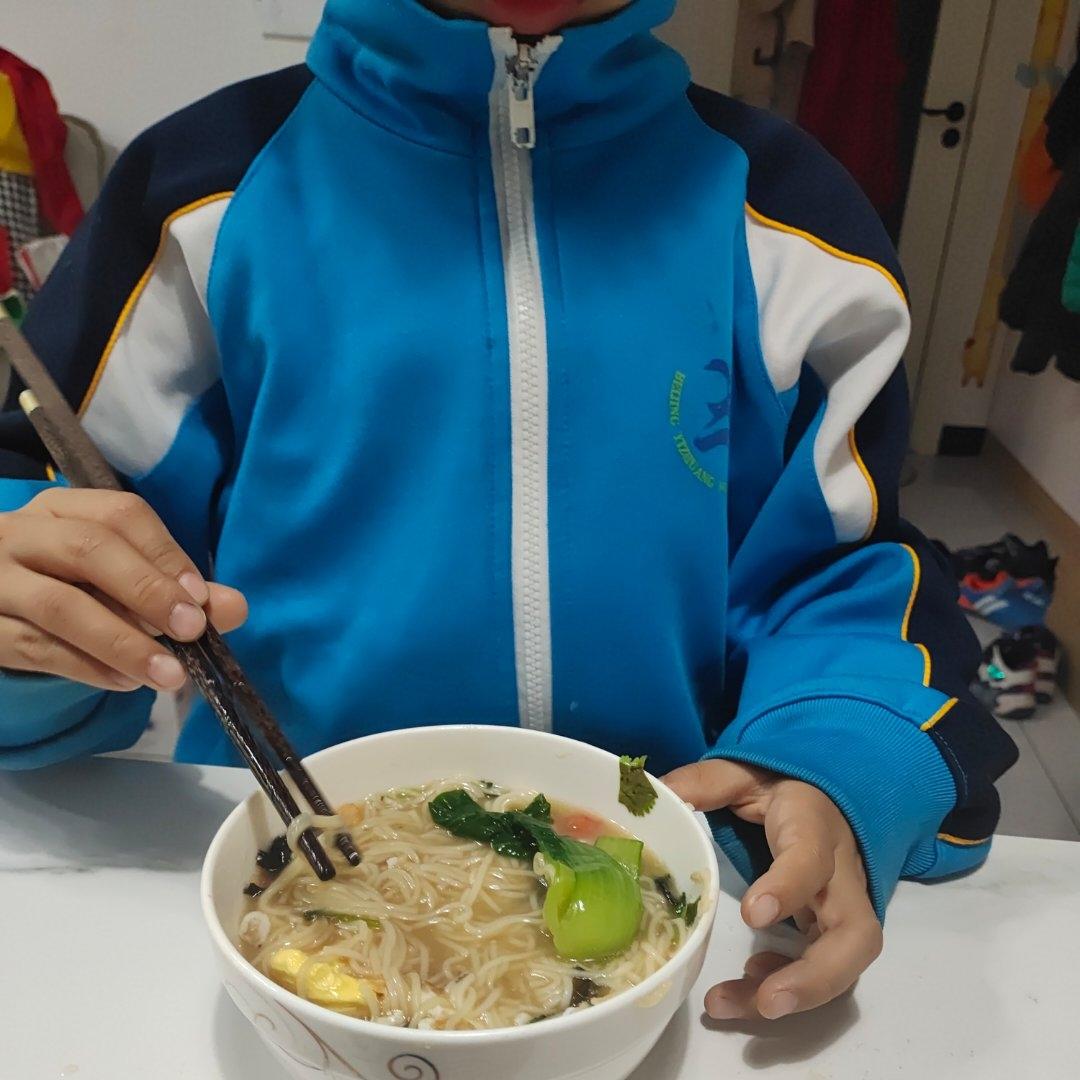 汤面这么做孩子吃3碗