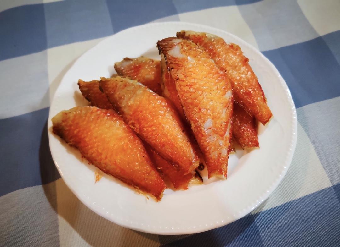 林小猪米米做的煎英歌鱼