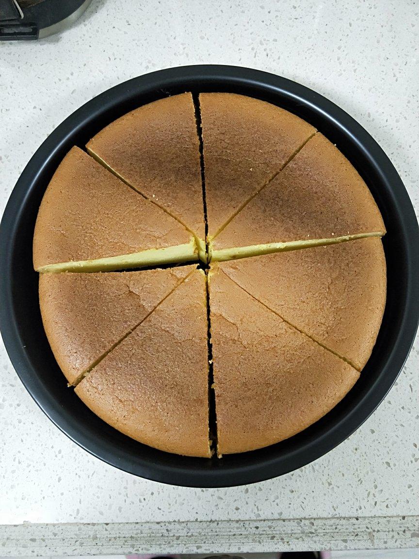 手机用户7052_4ck6做的烤箱做蛋糕(戚风蛋糕的做法)