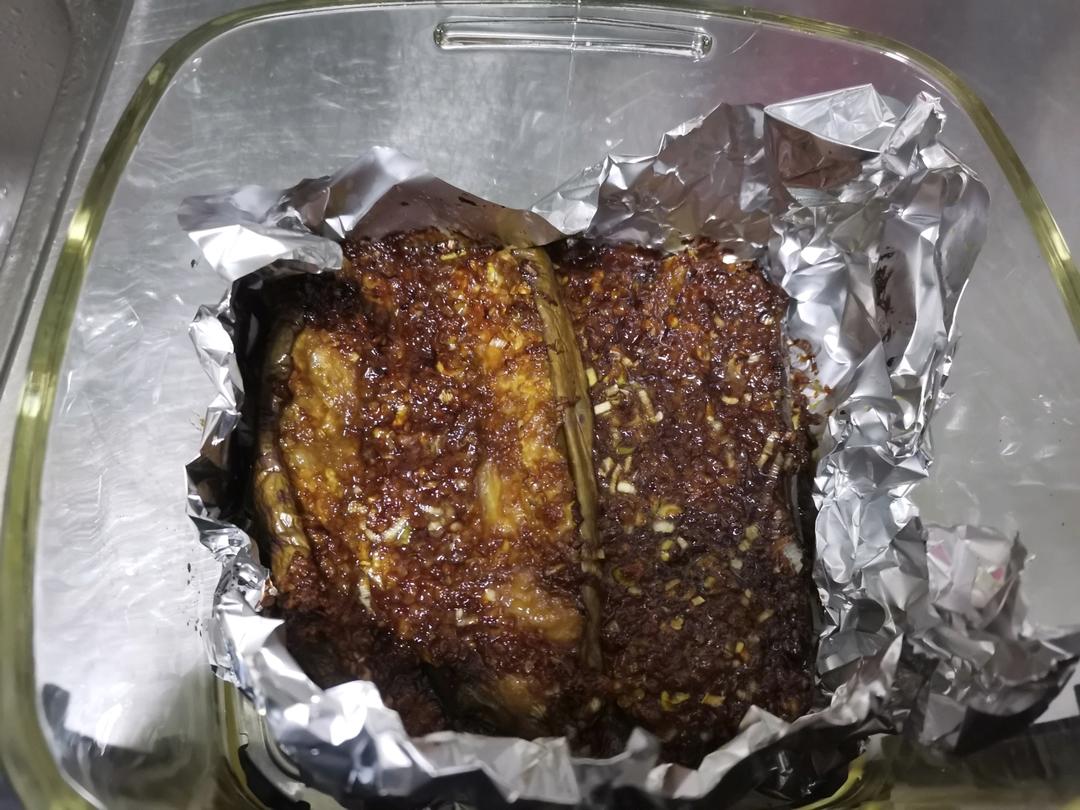 空气炸锅超简单的爆香蒜蓉烤茄子