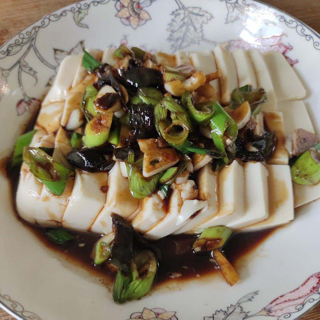 皮蛋拌豆腐（从这道菜说起，如何拌出好吃的凉拌菜）