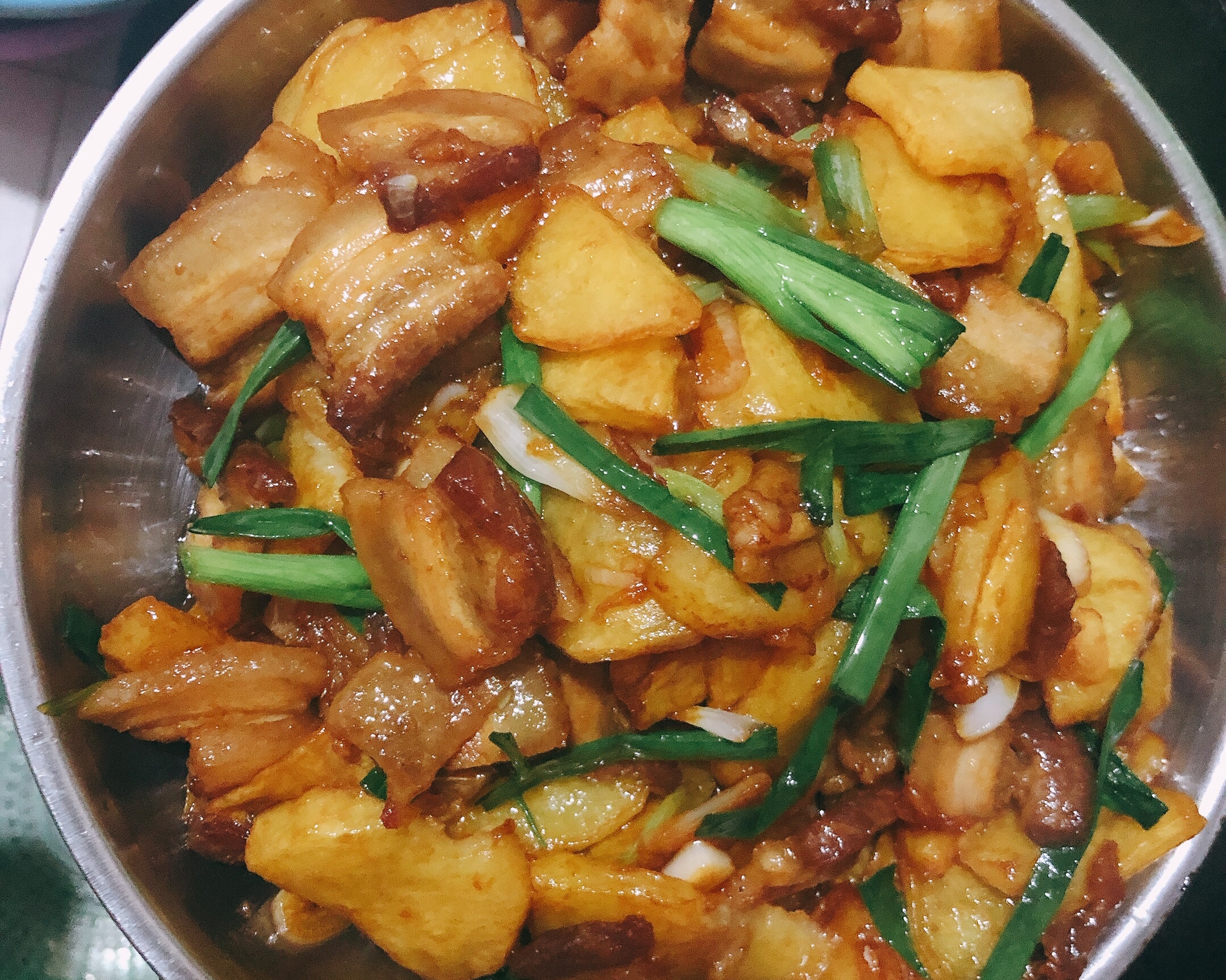超级简单又下饭的土豆炒五花肉的做法 步骤4