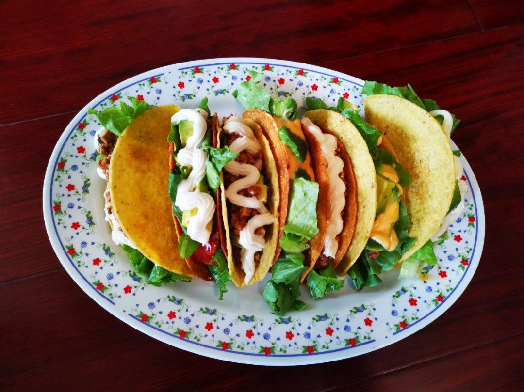 墨西哥辣牛肉末玉米饼