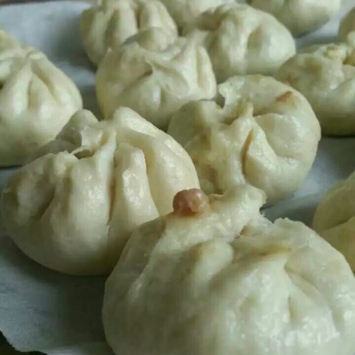 肉包子,杠杠的