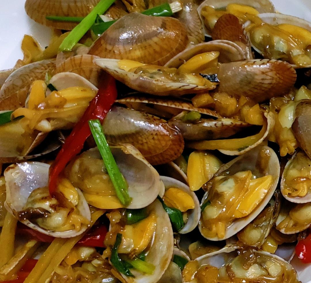 爆炒花甲（保留鲜味，不焯水的做法）