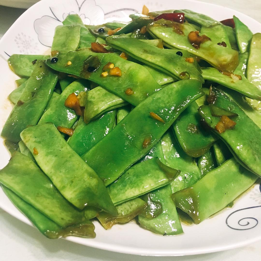 星星爱吃饭做的干煸扁豆角