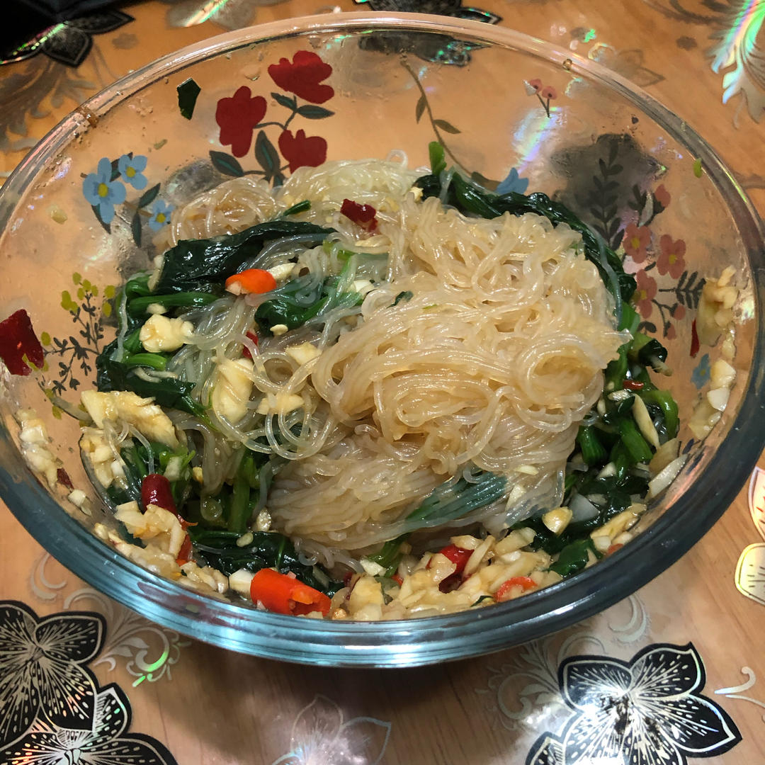 万能凉拌菜料汁（凉拌菠菜粉丝）