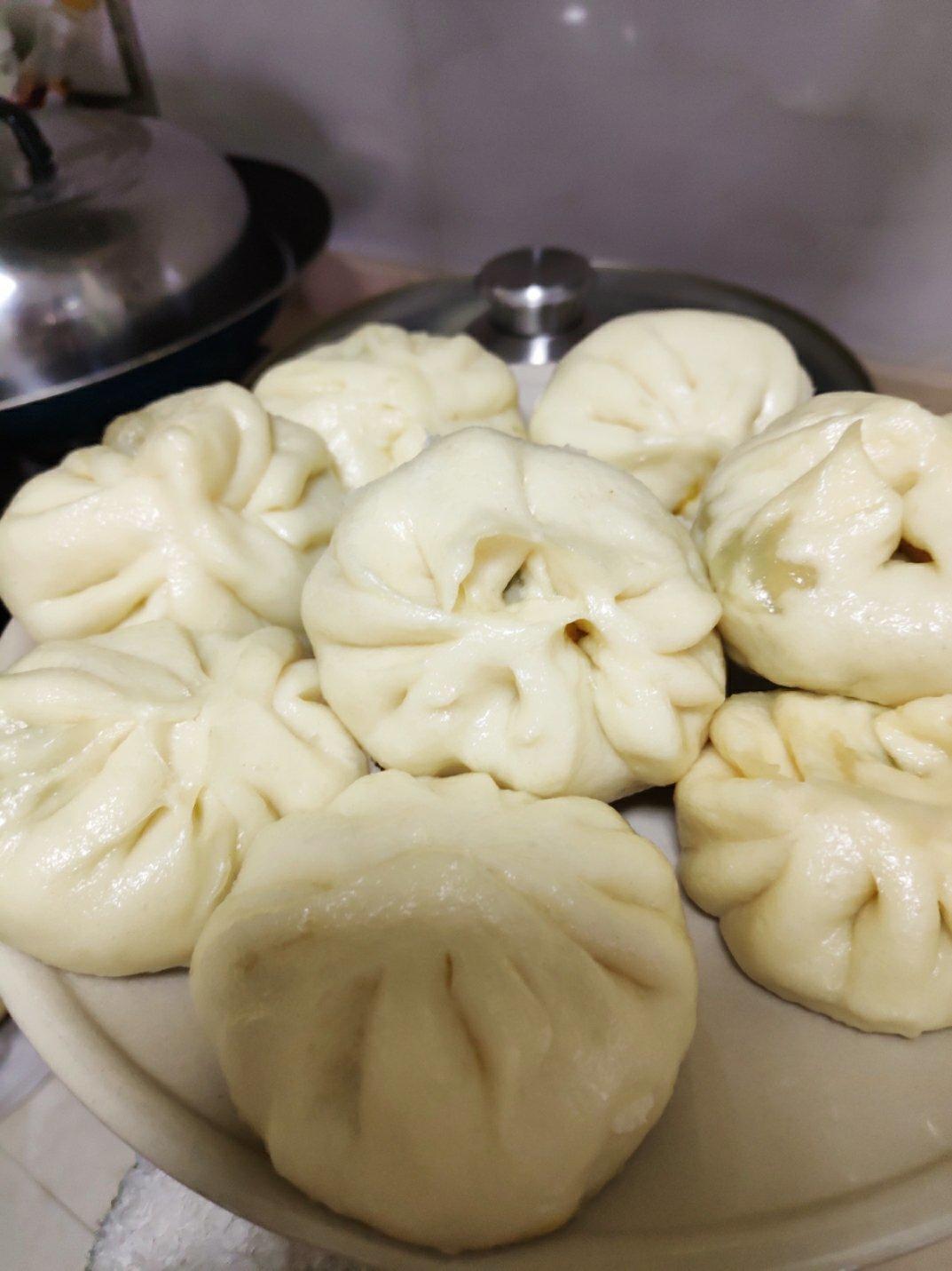 韭菜鸡蛋粉条素包