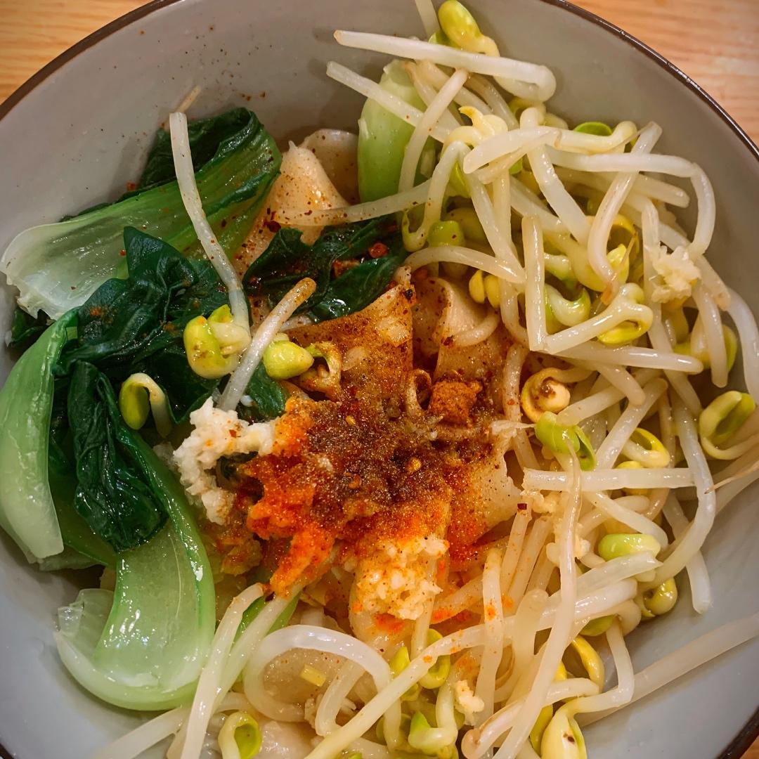 【油泼面】