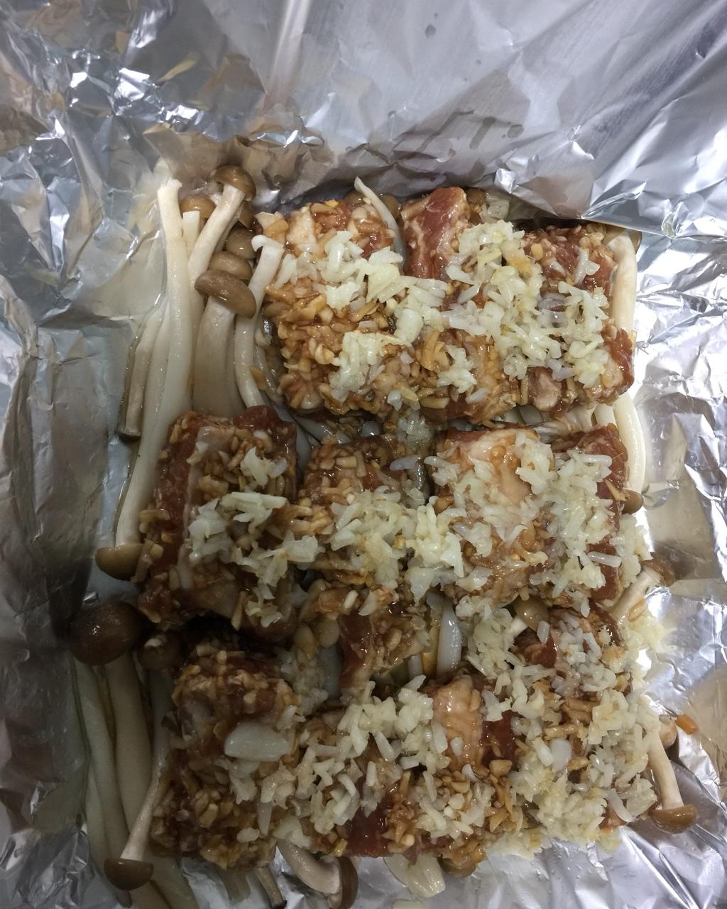 香到骨头里的蒜香排骨（烤箱）