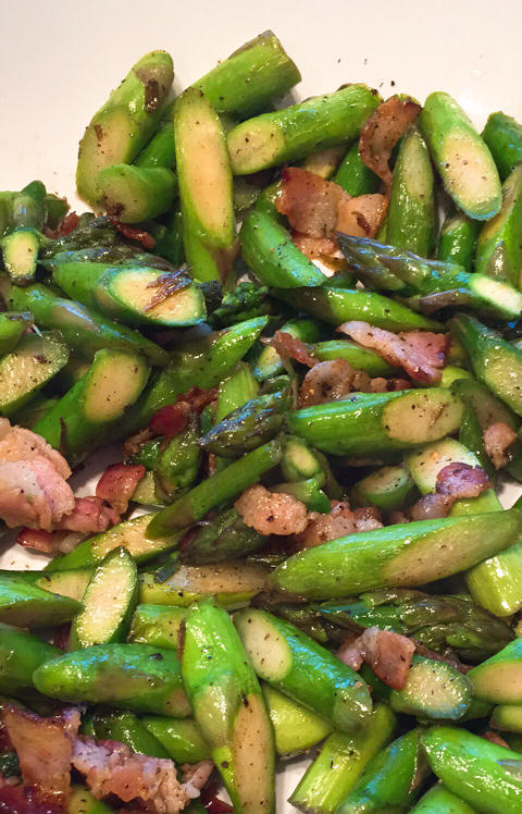 培根炒芦笋