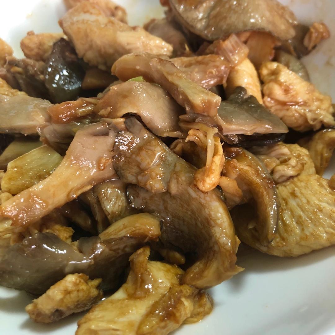 蘑菇滑鸡（香菇滑鸡）