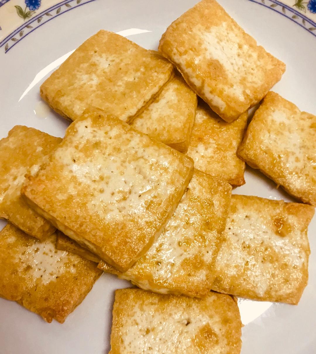 一只善良的小鹿子做的【熊掌豆腐】比肉还好吃的素菜,成本不到十块