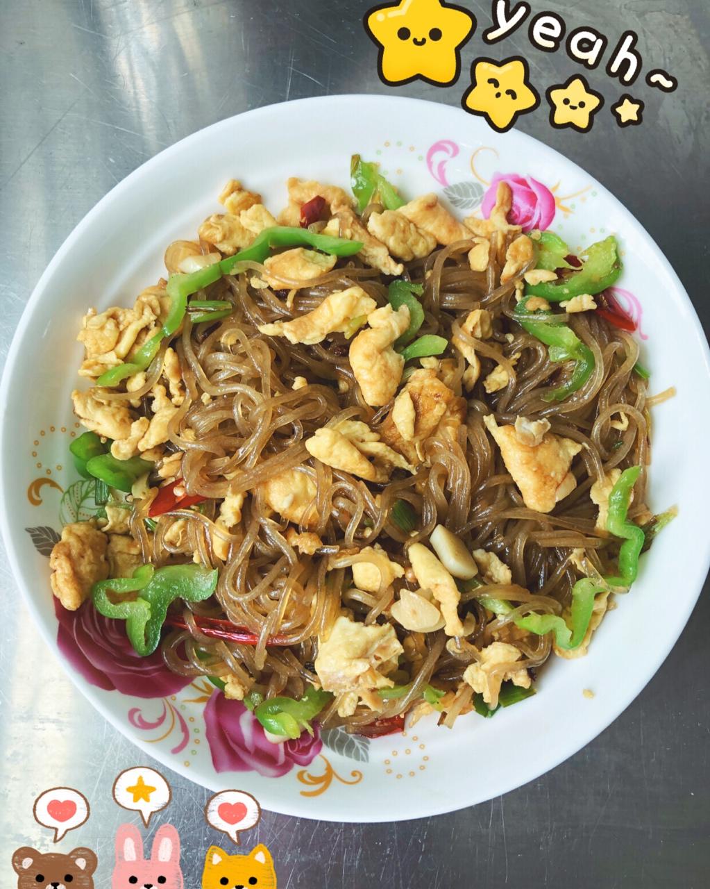 包菜粉丝炒鸡蛋