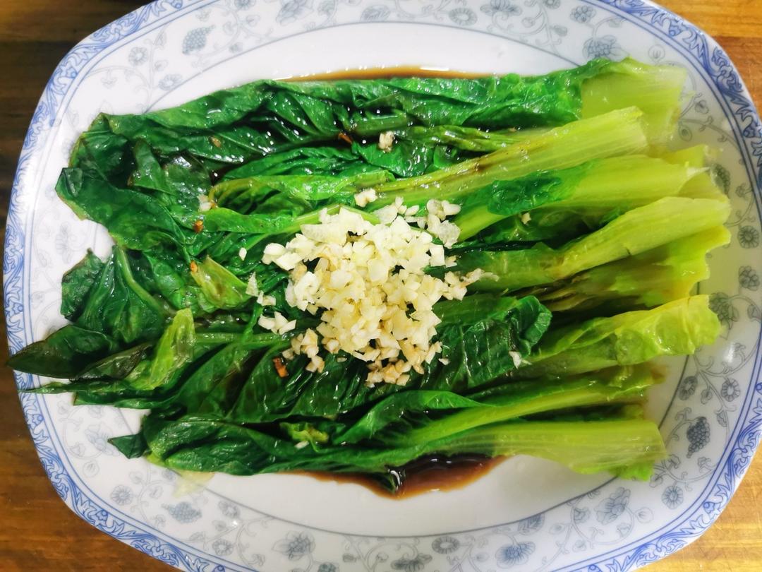 变废为宝～凉拌莴笋叶