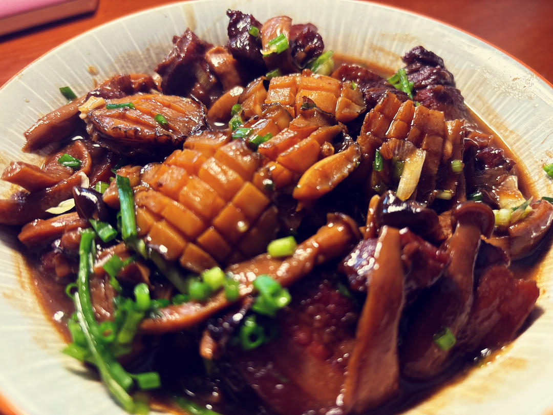 鲍鱼红烧肉