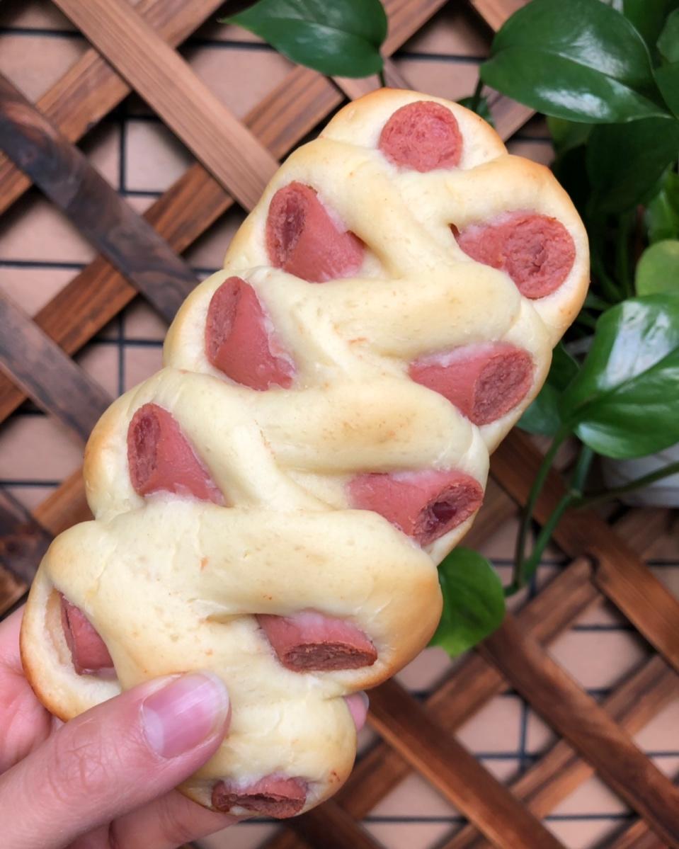 肉松热狗包