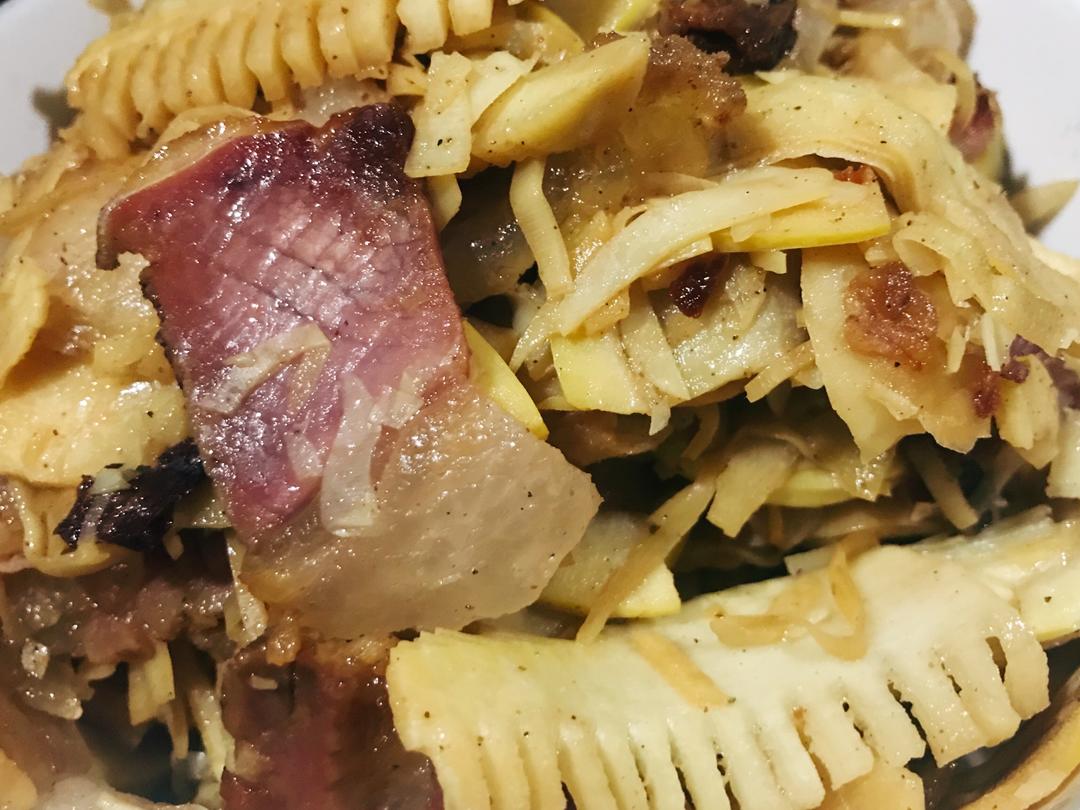 春笋炒腊肉的做法
