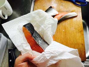 香煎三文鱼的做法 步骤6