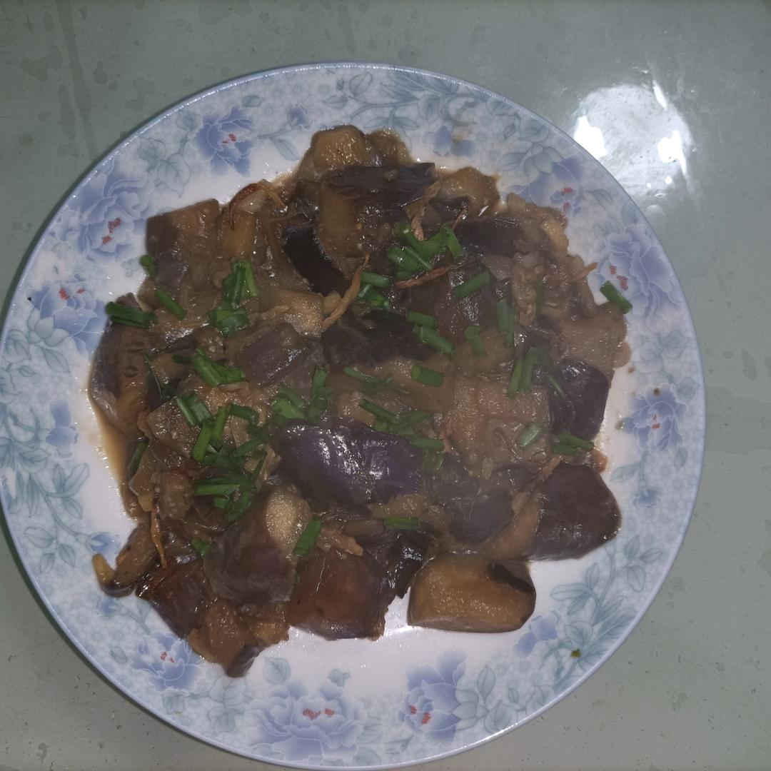 红烧茄子（教你炒茄子不变色的小妙招）