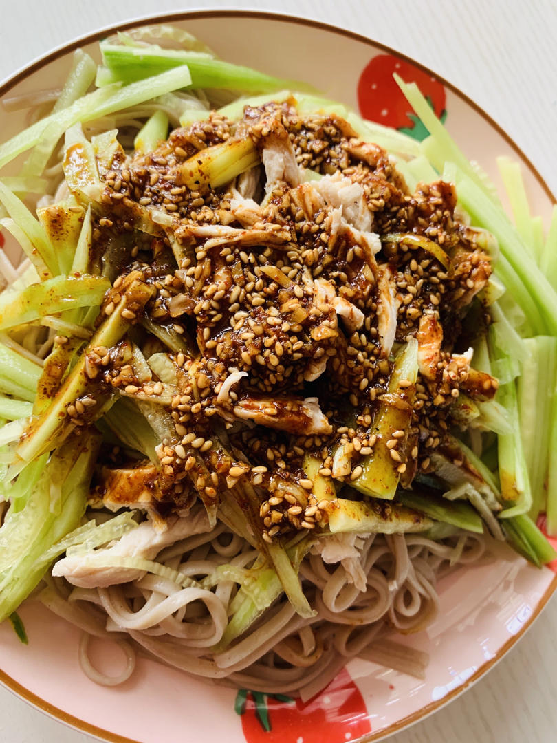 快手减脂餐❗️爆好吃的凉拌鸡丝荞麦面