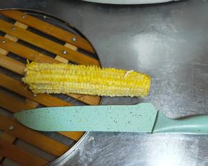 玉米浓汤(无破壁机)的做法 步骤2