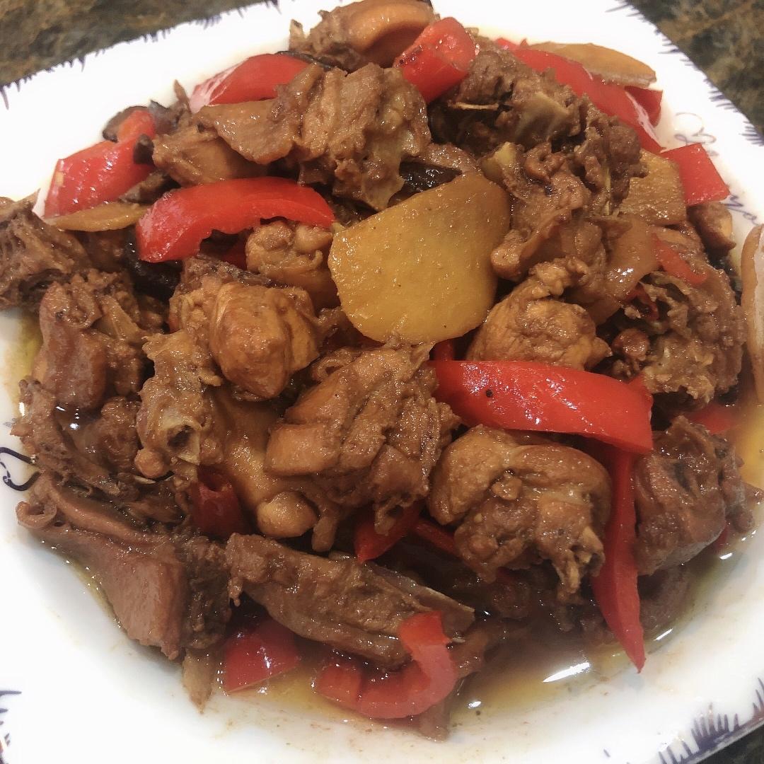 黄焖鸡米饭
