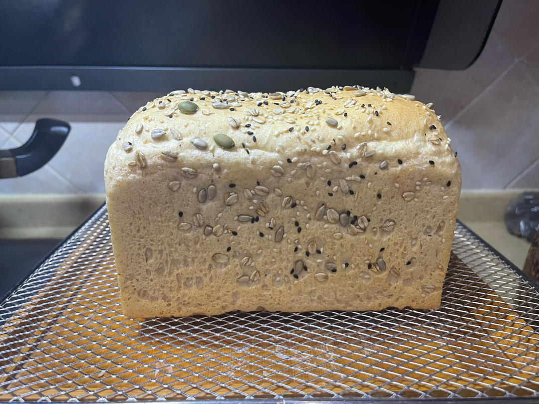 50%全麦吐司｜低糖低脂，吃起来不像是吃全麦的全麦吐司！