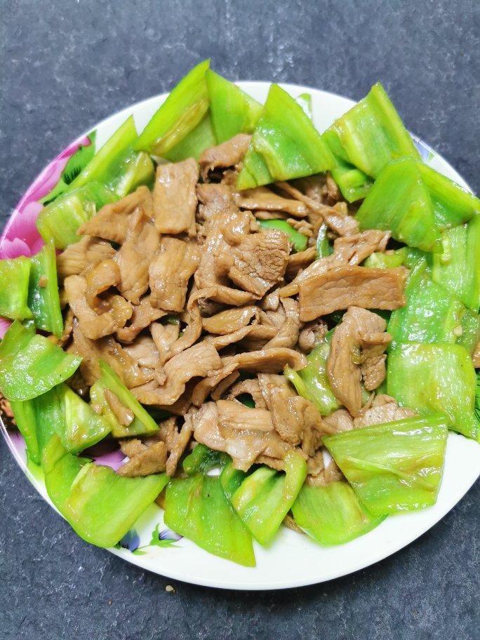 青椒炒肉片