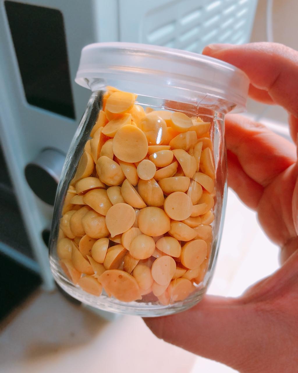 入口即化的无添加蛋黄溶豆