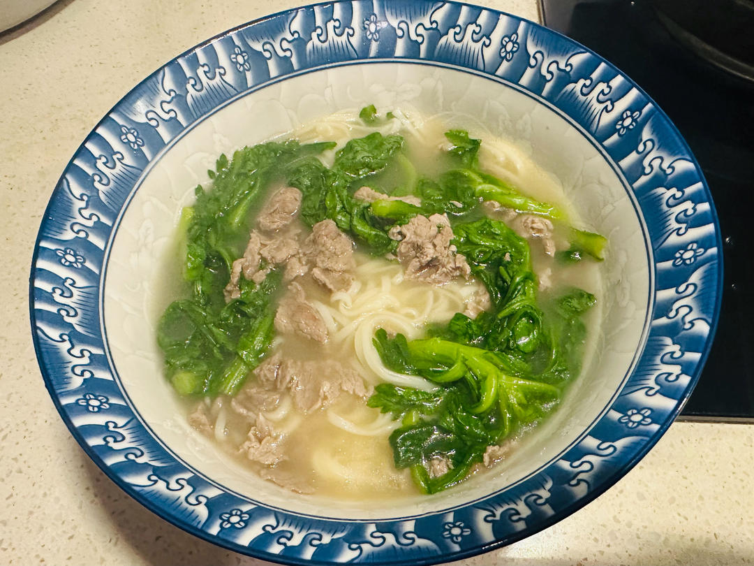 茼蒿的最佳搭配是牛