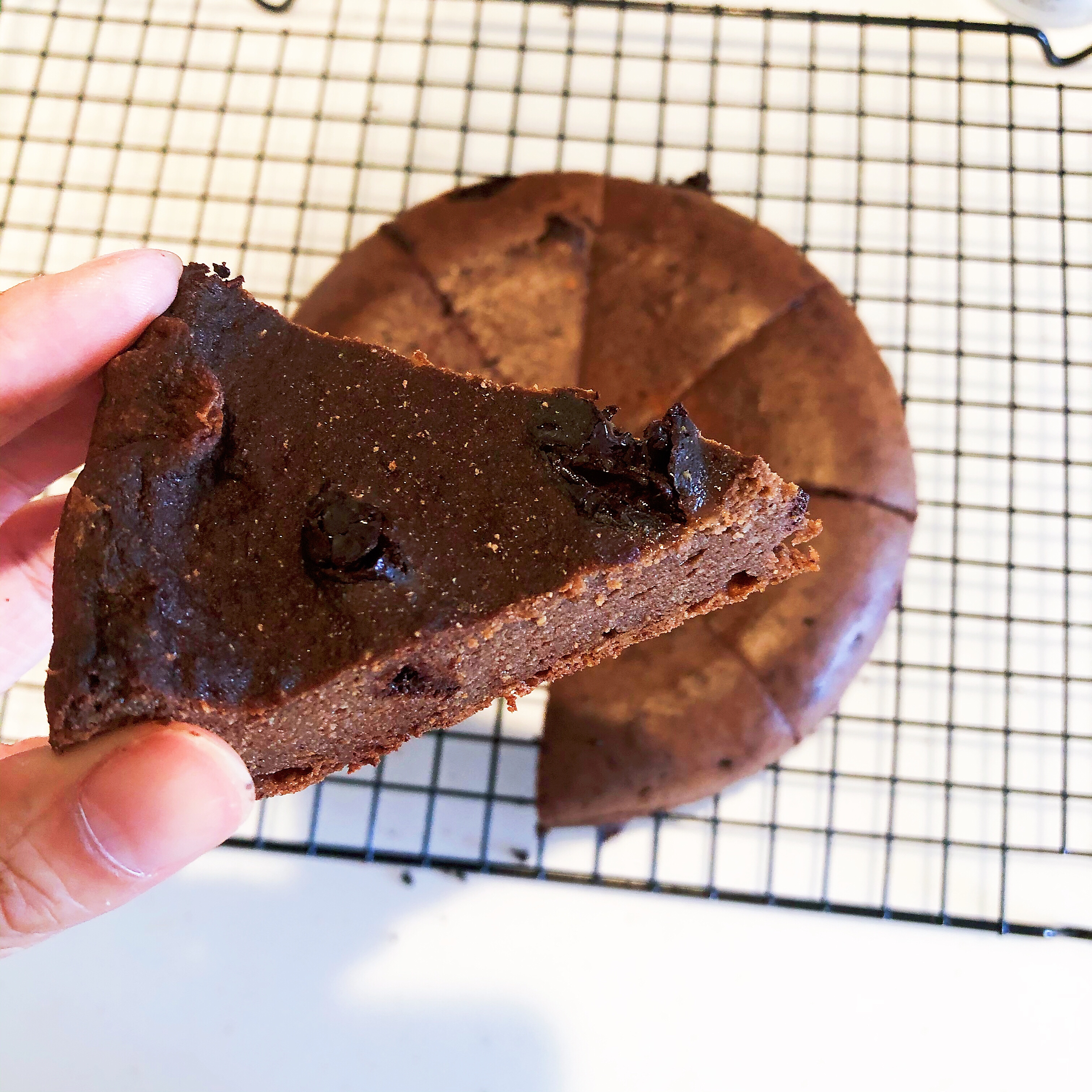 低碳生酮懒人快手电饭煲巧克力蛋糕的做法
