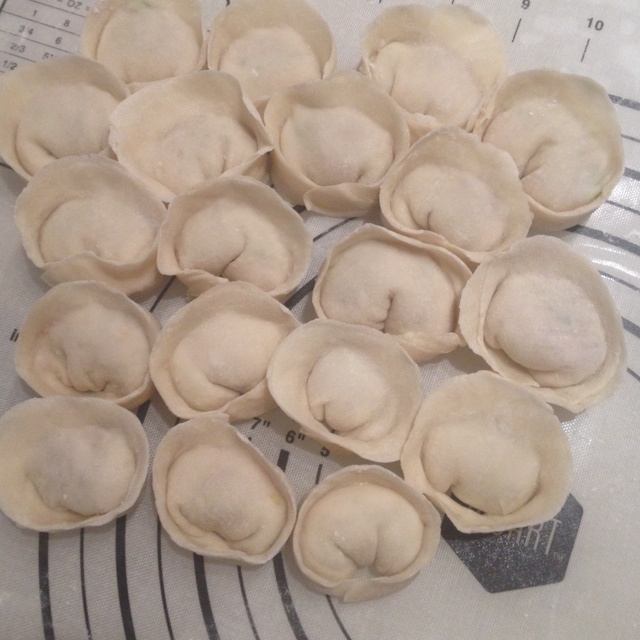 胡萝卜元宝饺