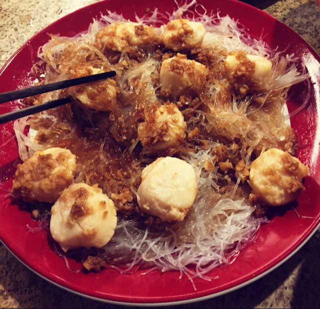 蒜蓉扇贝肉蒸粉丝