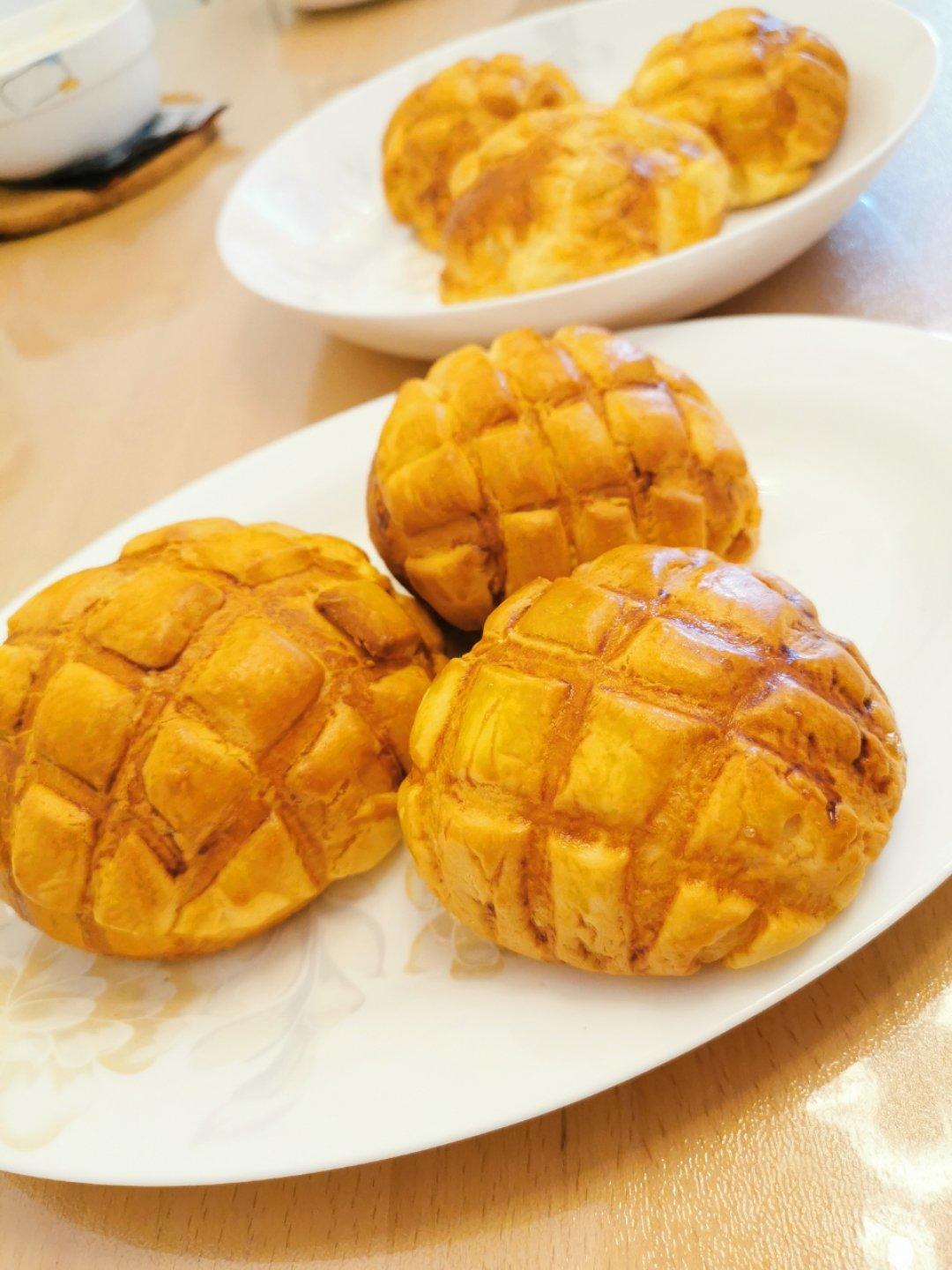 《Tinrry+》菠萝包（手揉教程）（帅帅小厨）
