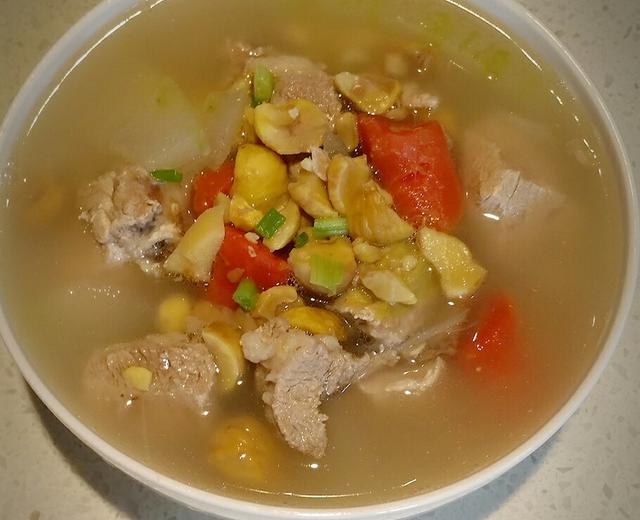 板栗排骨汤的做法