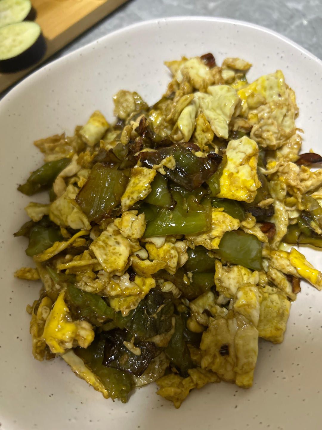 超级下饭青椒炒鸡蛋