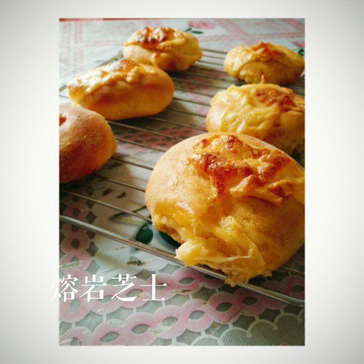 全麦芝士熔岩面包