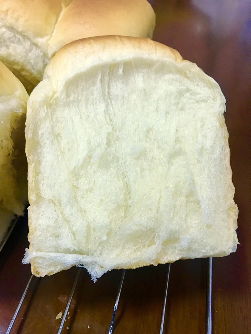 椰子油软白吐司100%拉丝