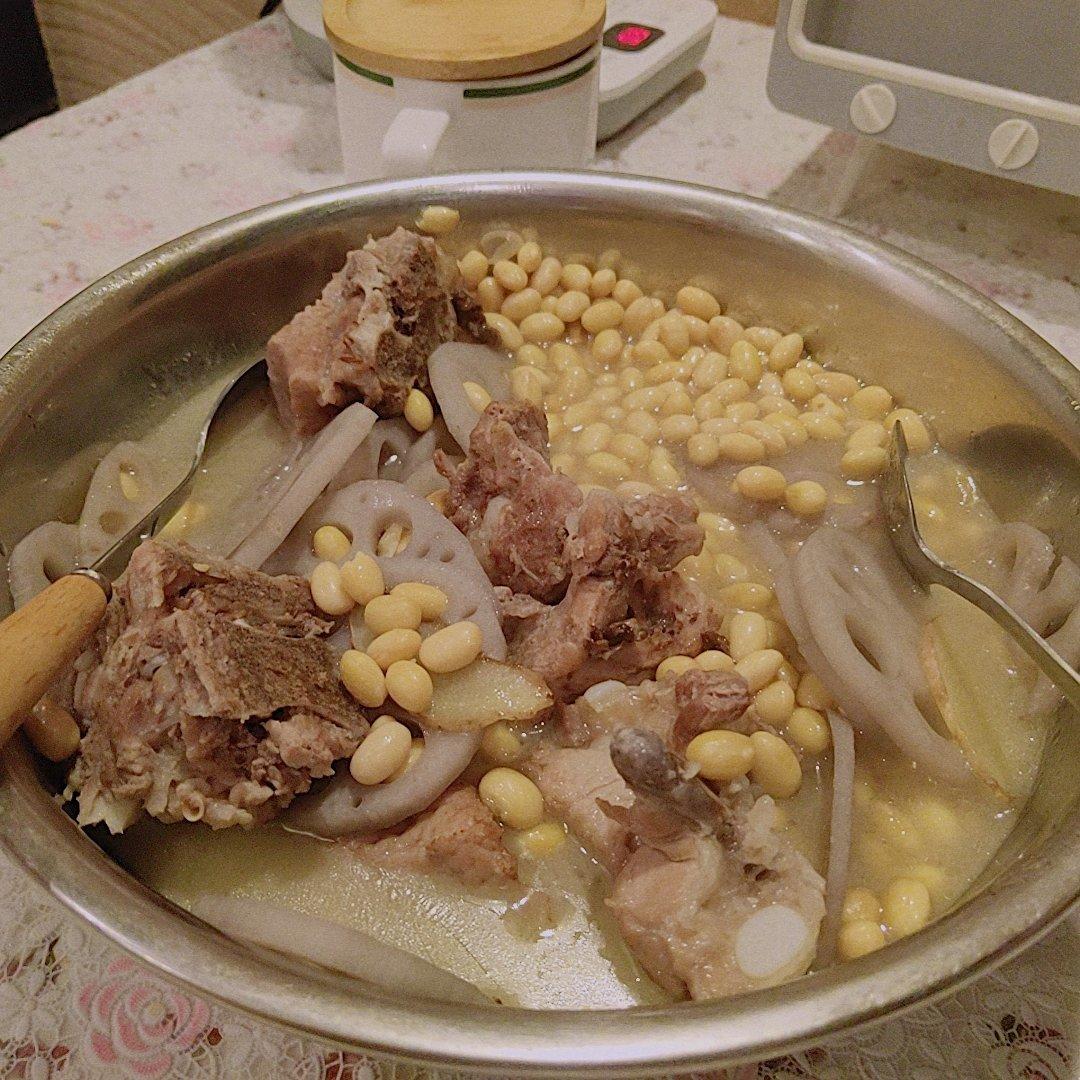 排骨莲藕汤