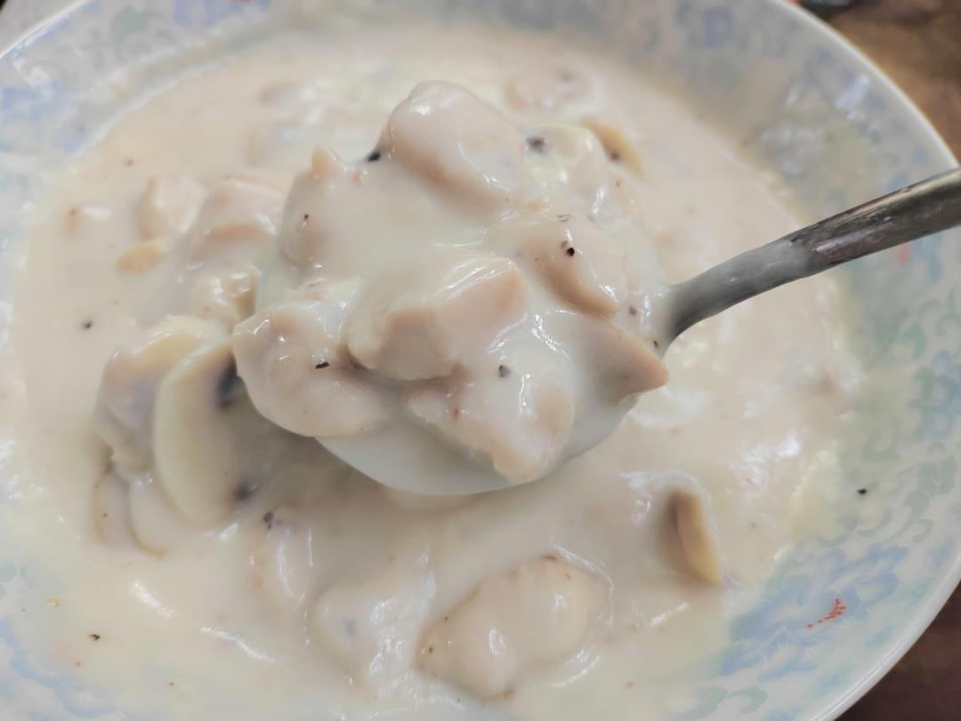 低脂奶油蘑菇汤🍄[不用黄油和奶油超简单]