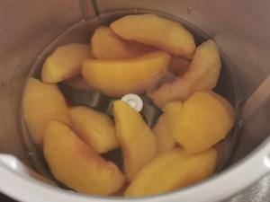 自制黄桃罐头的做法 步骤4