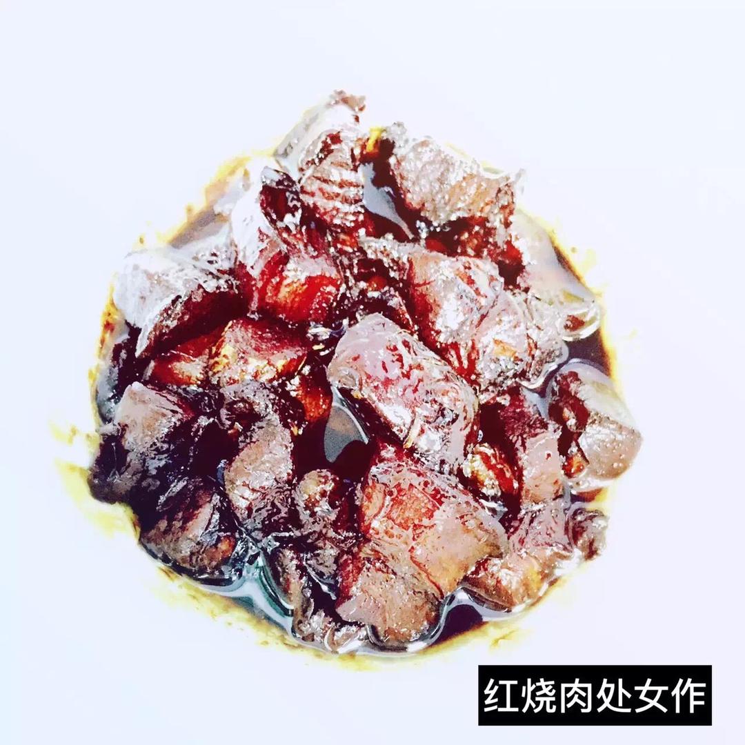 吃着碗里望着锅里的红烧肉