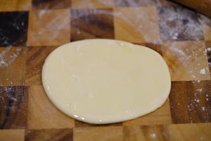 面包机版简易鸡蛋君荷叶饼的做法 步骤10