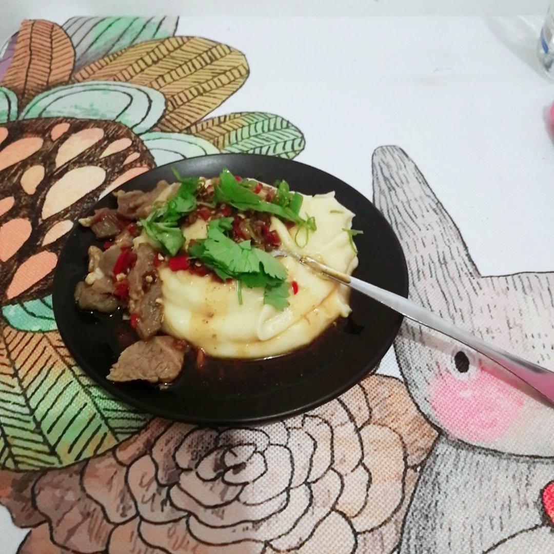 最懒洋芋搅团土豆泥，不用擀，不用捣