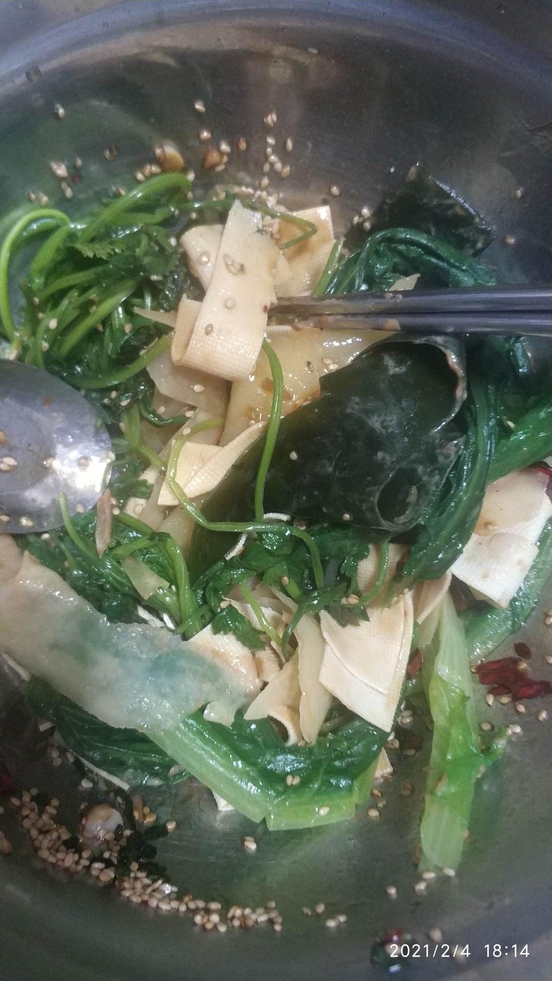 比麻辣烫好吃百倍！自制超过瘾巨解馋麻辣拌