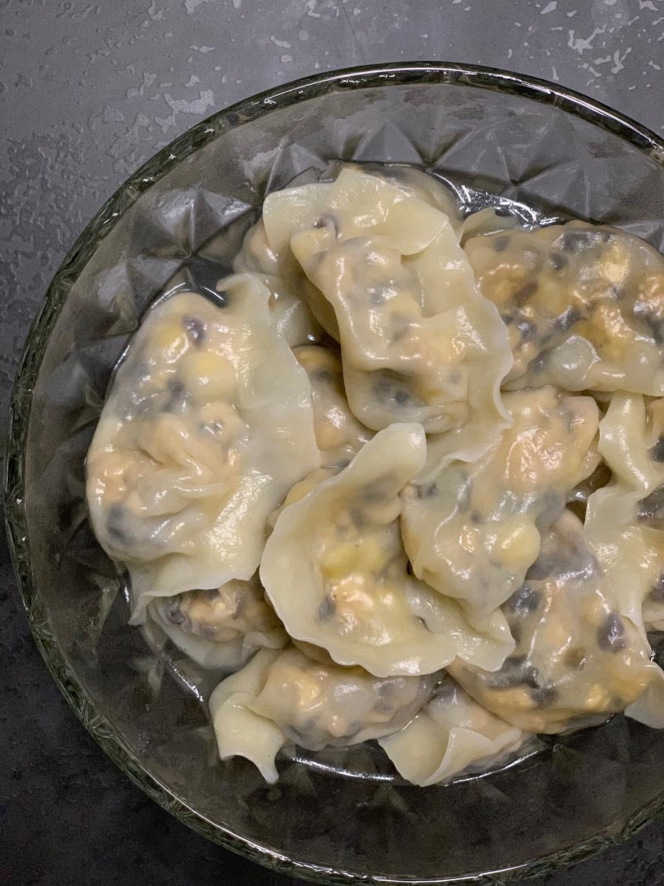 纯素馅饺子（豆腐 木耳 玉米）