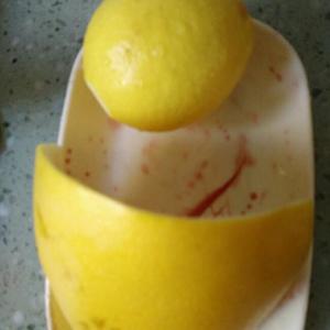 蜂蜜柚子柠檬茶的做法 步骤1