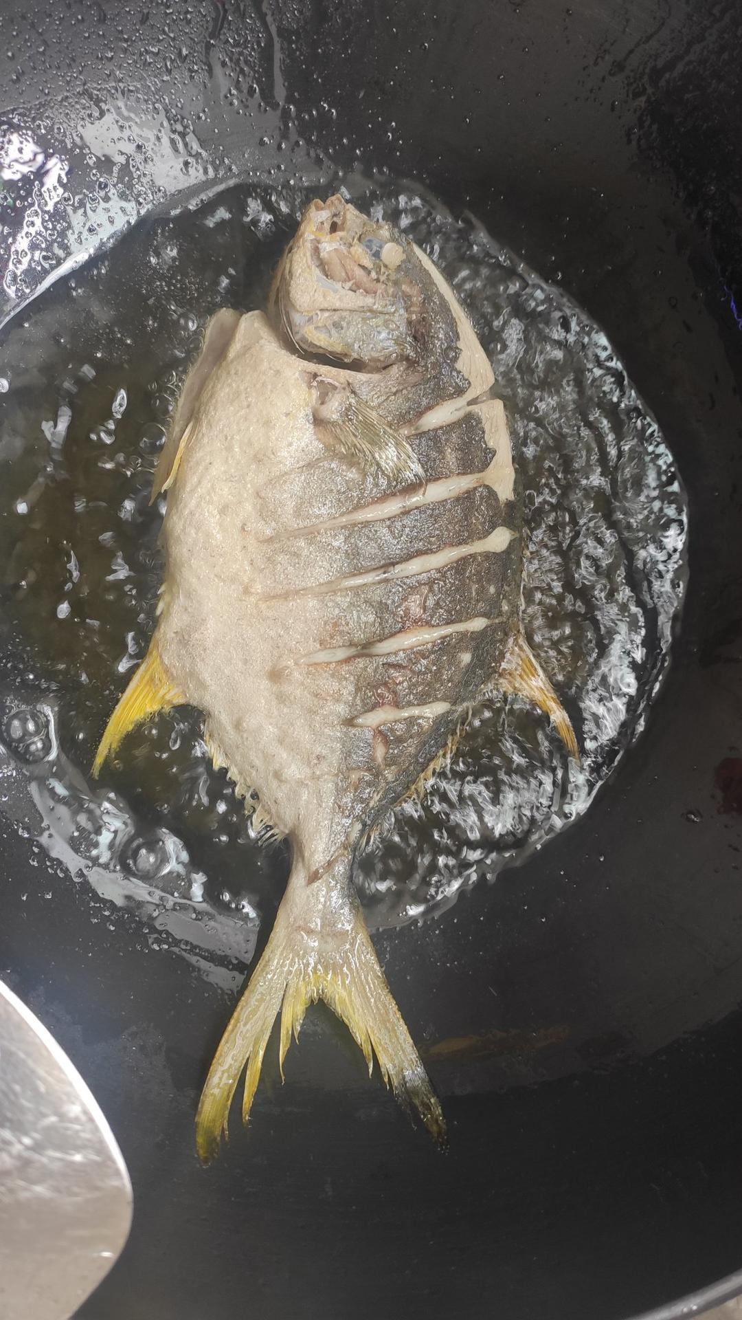 红烧鲳鱼