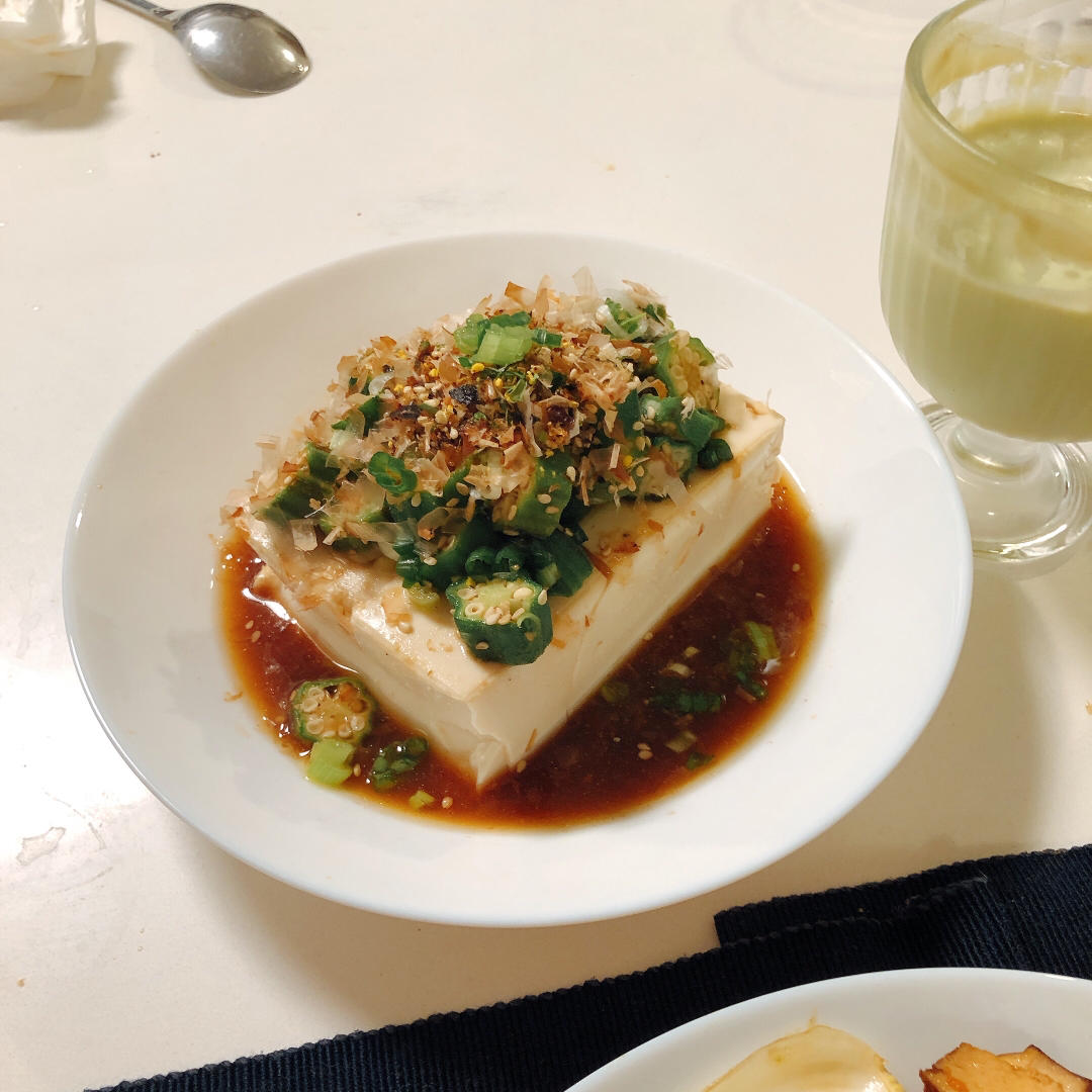 日式秋葵拌豆腐